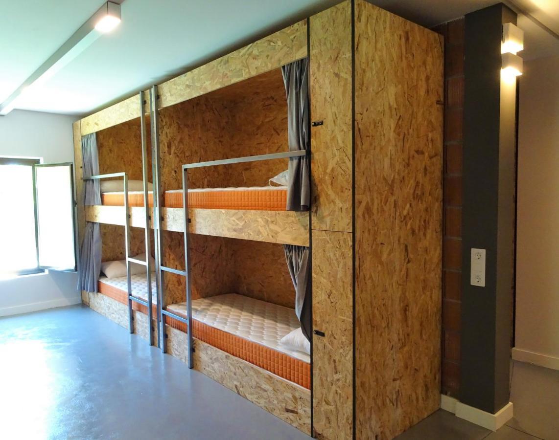מונפורט דה למוס Albergue Santiago 15 Monforte מראה חיצוני תמונה