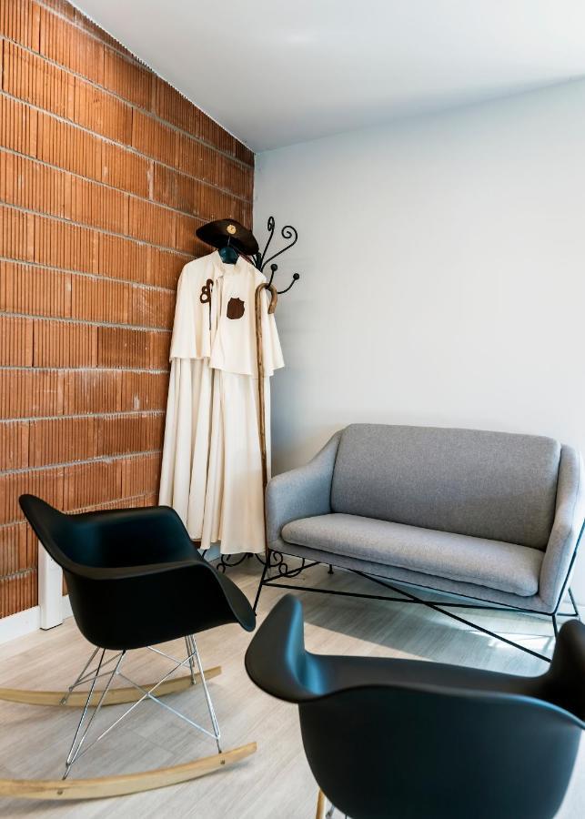 מונפורט דה למוס Albergue Santiago 15 Monforte מראה חיצוני תמונה